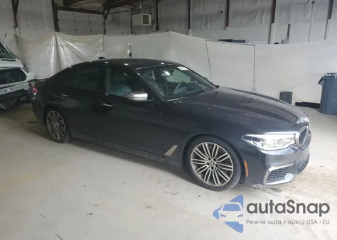 2018 BMW M550Xi из США, поврежденный, VIN WBAJB9C58JB035267